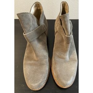 Stuart Weitzman Dude Tan Beige Suede Buckle Ankle Bootie Slip On‎ Sz 7M Mint